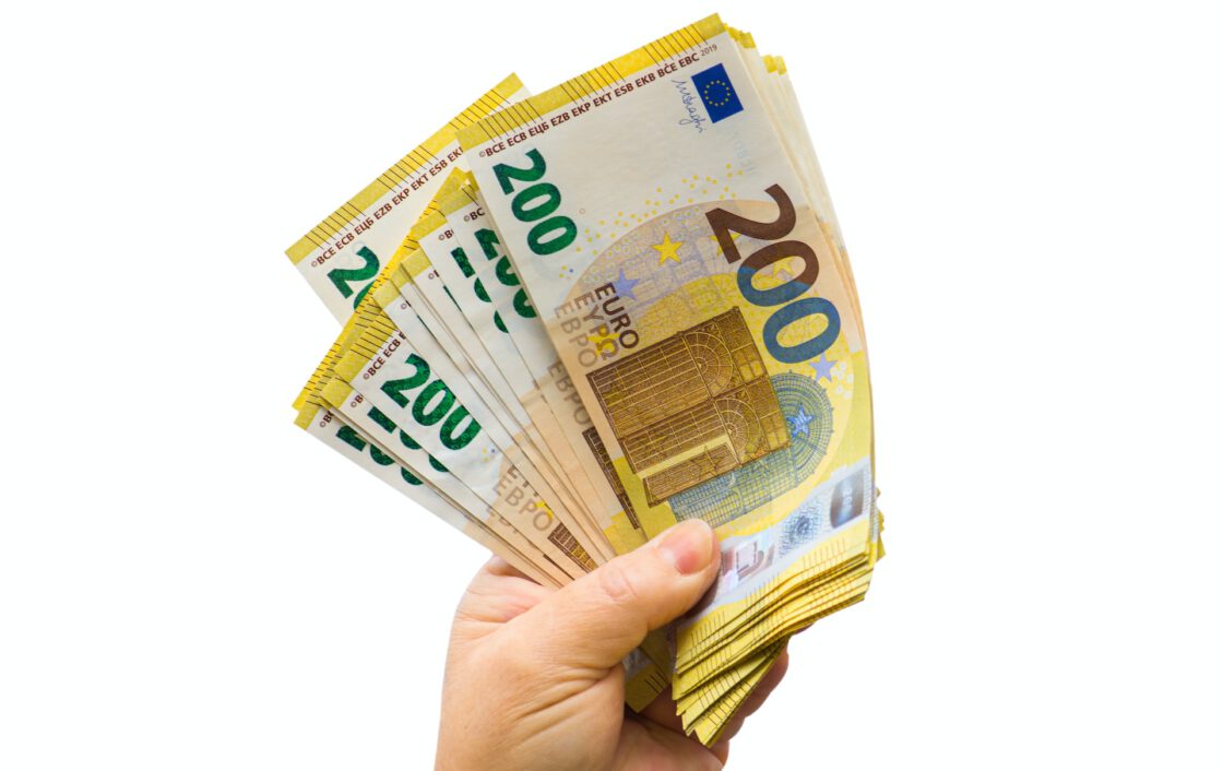 Verdiene Geld neben dem Studium